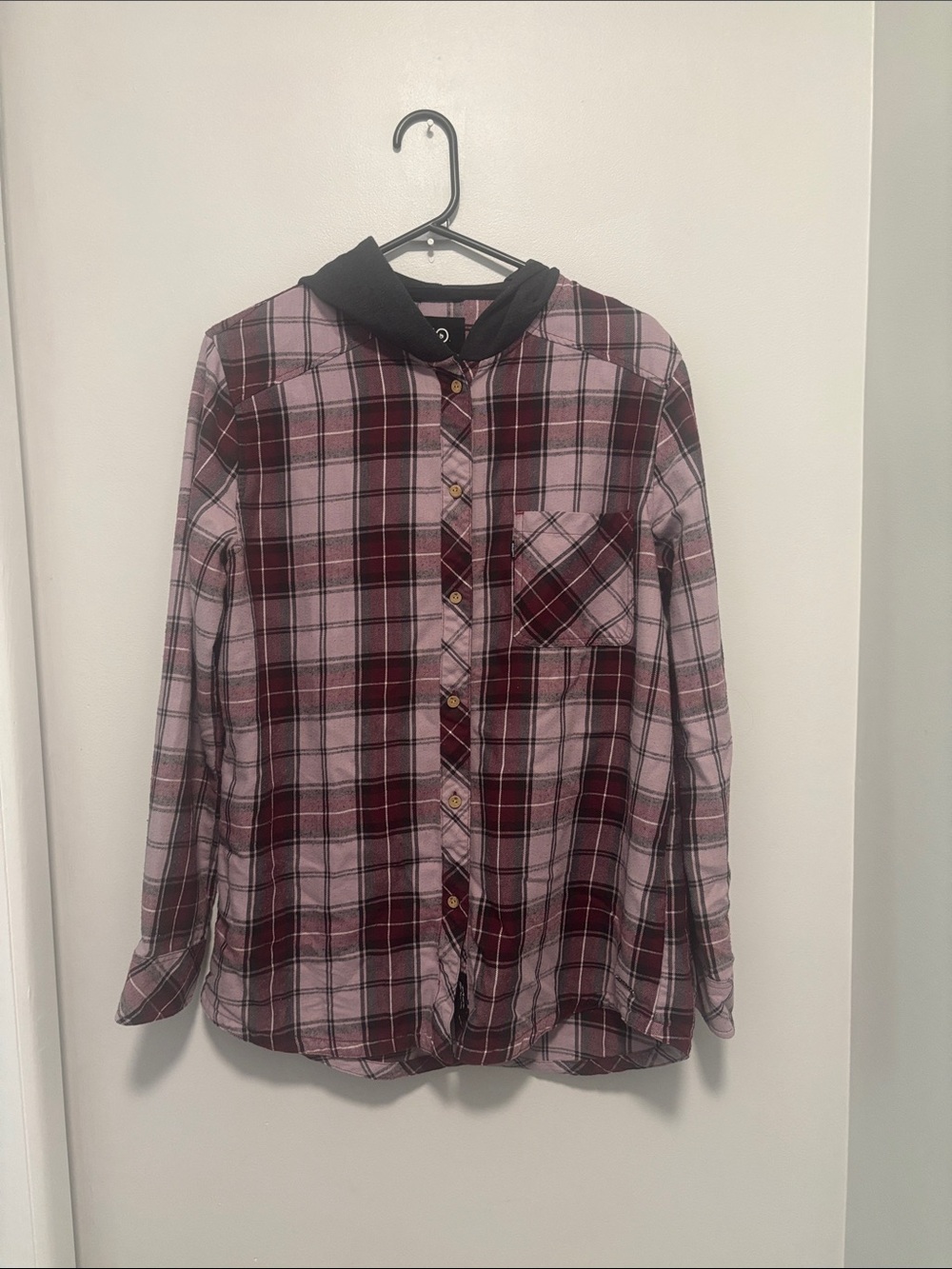 tentree Purple & Burgundy Plaid Button-Down Shirt with Grey Hood